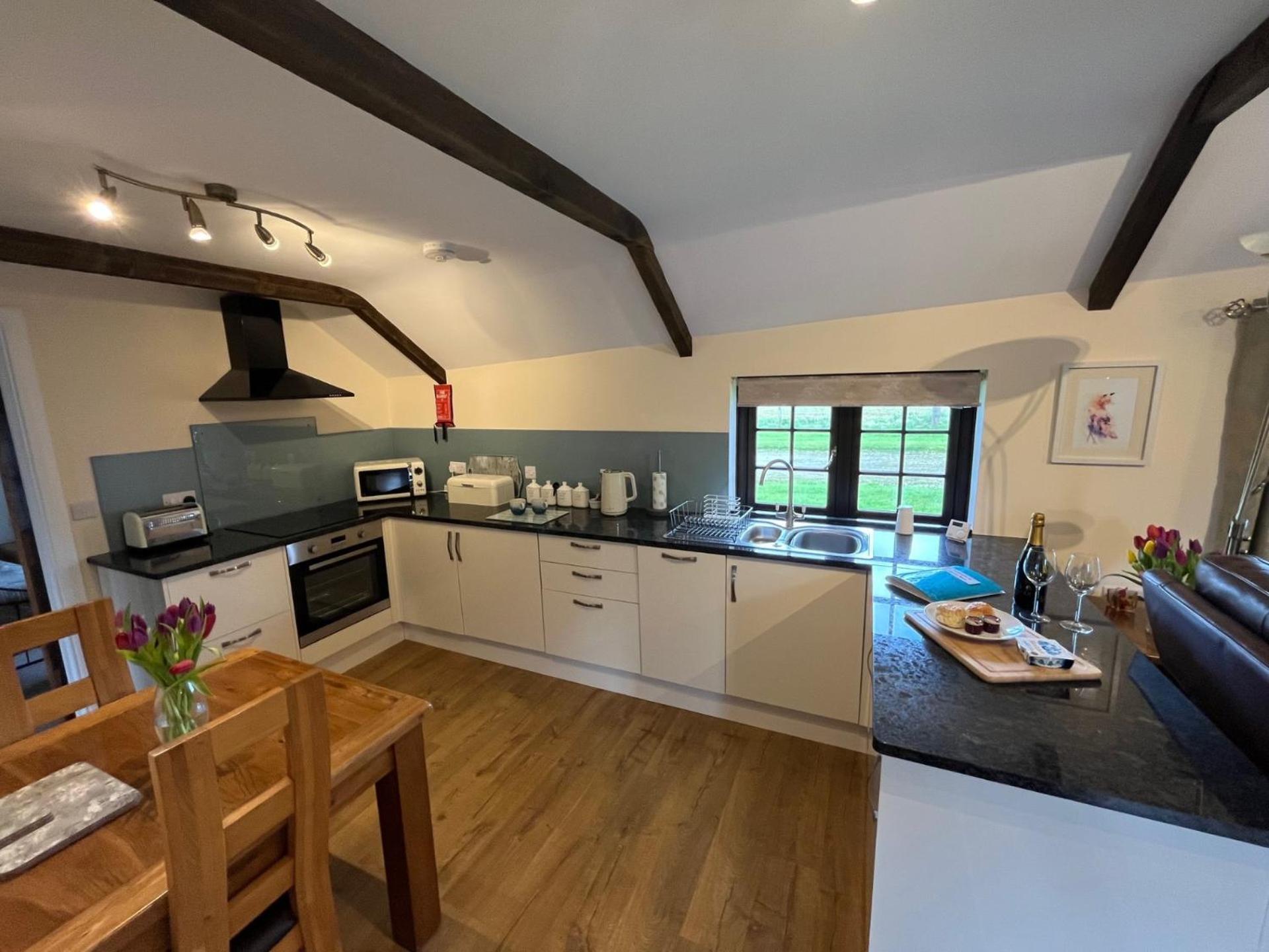 Ferienwohnung Maple&Beech Barns Truro Exterior foto
